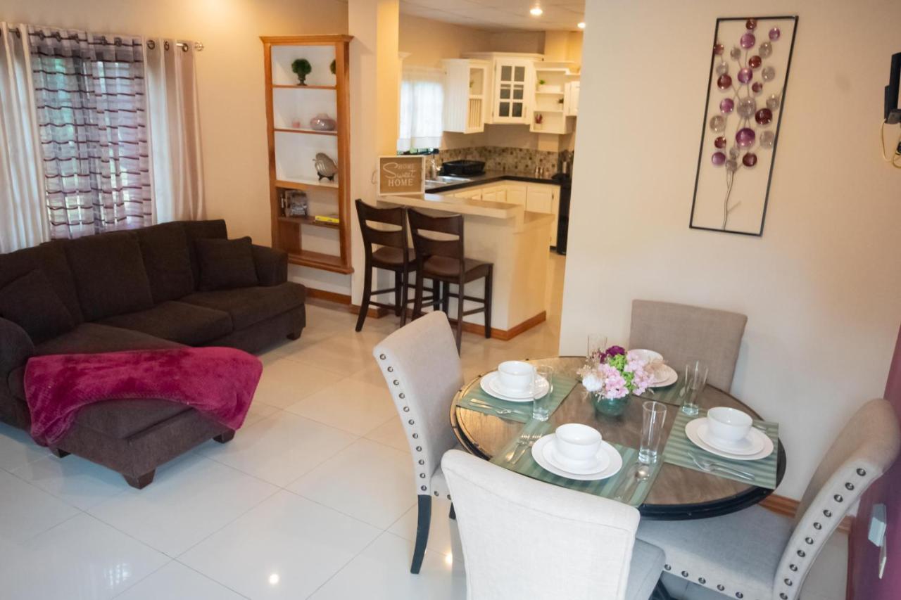 Stacys Place #1 2 Bedroom Apartment Port of Spain ภายนอก รูปภาพ